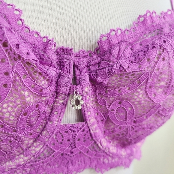 Montelle Romance a Paris Keyhole Balconnet Bra fuchsia purple NEW - Picture 4 of 7